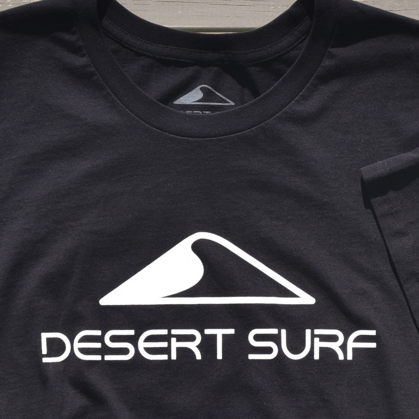 Desert Surf - Short Sleeve T-Shirt - Black